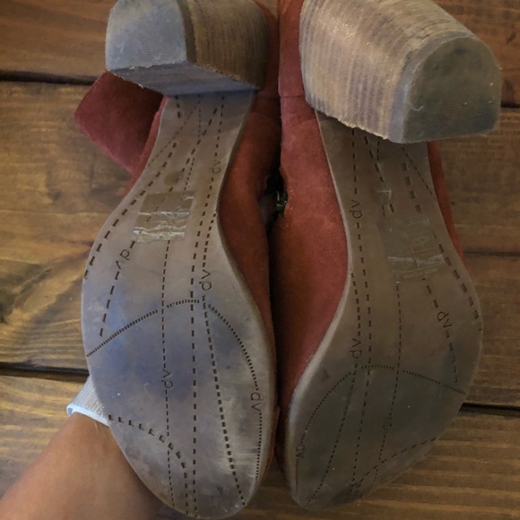 Burnt Red Dolce Vita Boots - Picture 3 of 7